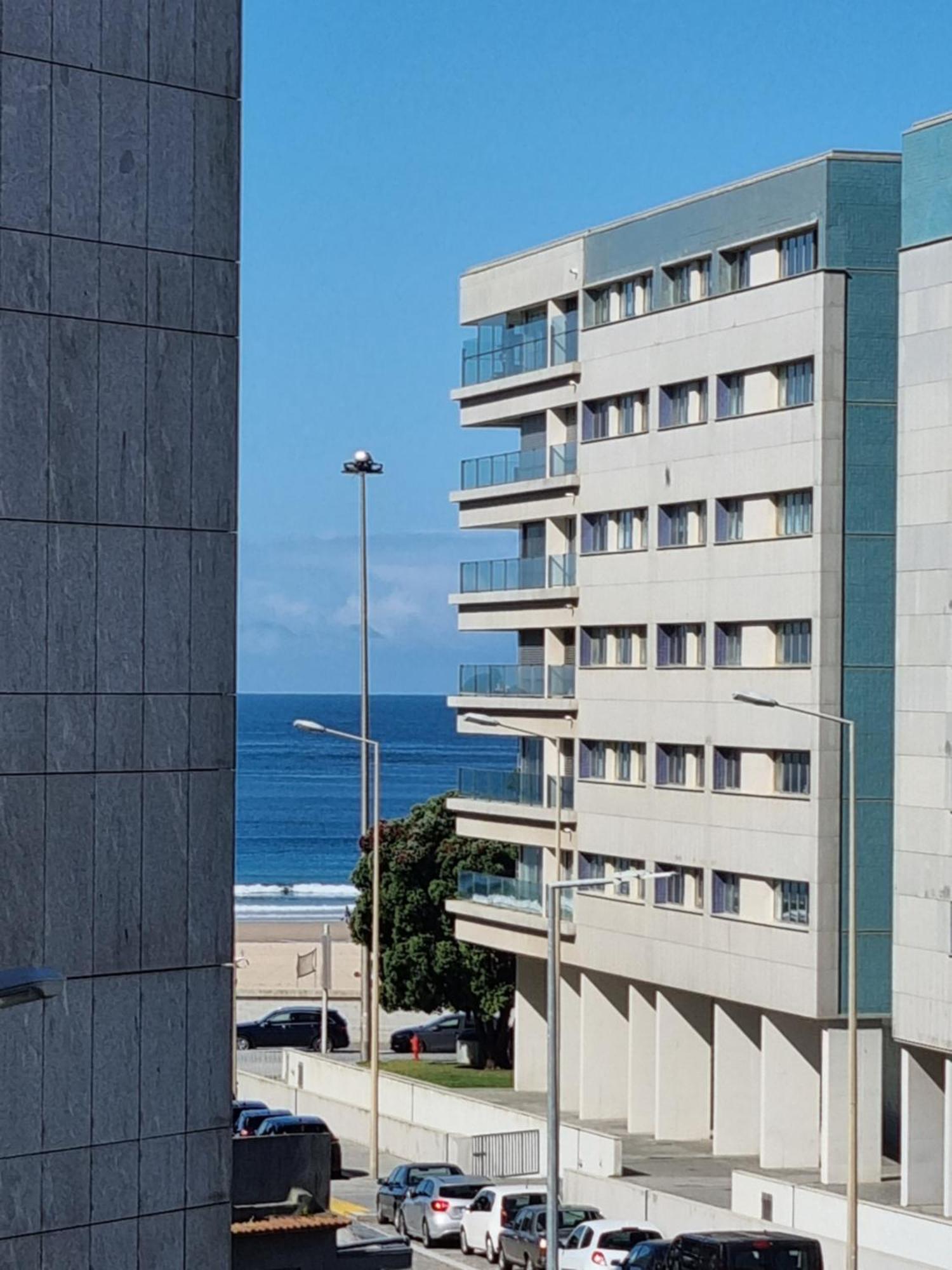 Vintage Beach House Matosinhos  Buitenkant foto